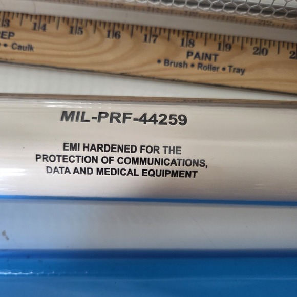 2 - MIL-PRF-44259 Jameson Tent Light Military EMI Hardened Communication Medical - Picture 9 of 13